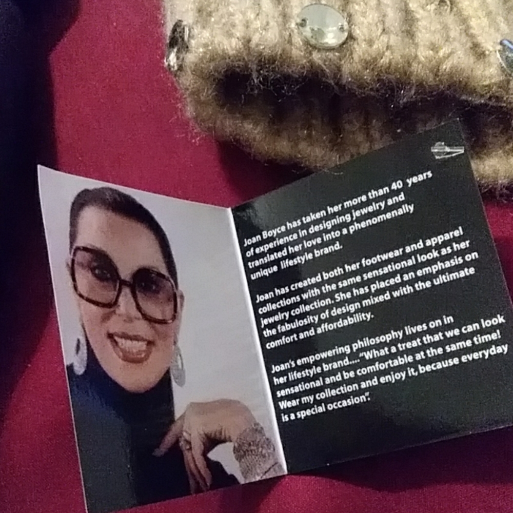 Hat - Picture 3 of 5